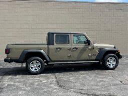 Jeep Gladiator full