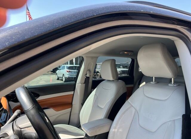
 Jeep Compass full									