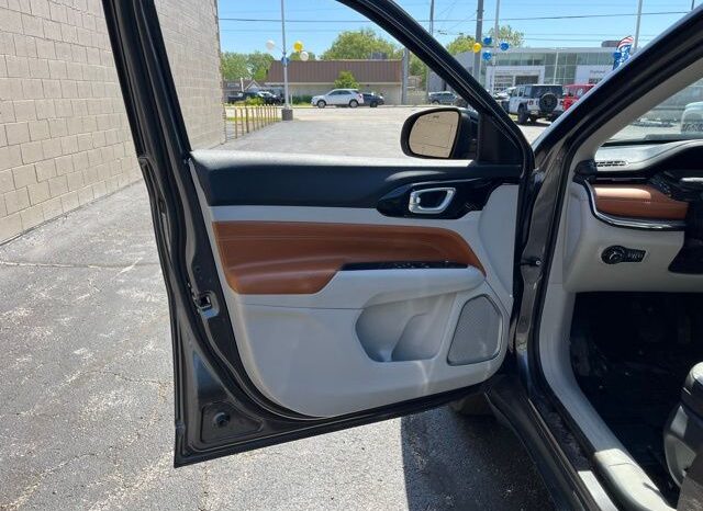 
 Jeep Compass full									