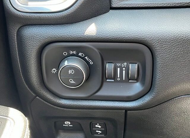 
 Ram 1500 full									