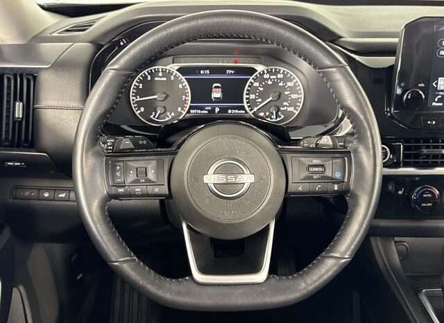 
 Nissan Pathfinder full									