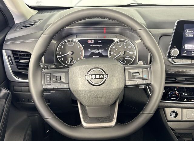 
 Nissan Rogue full									