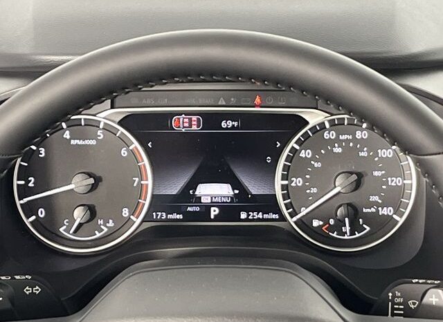 
 Nissan Rogue full									