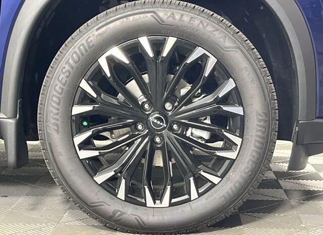 
 Nissan Rogue full									