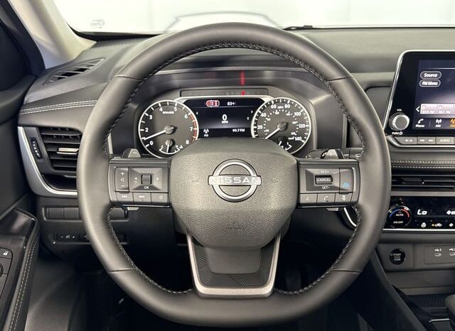 
 Nissan Rogue full									
