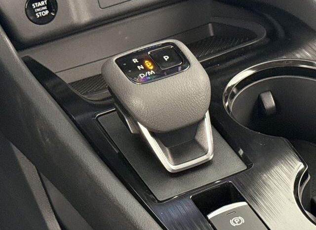 
 Nissan Rogue full									