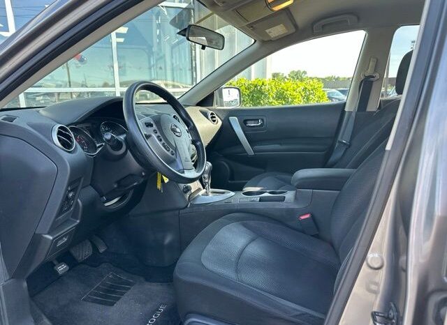 
 Nissan Rogue full									