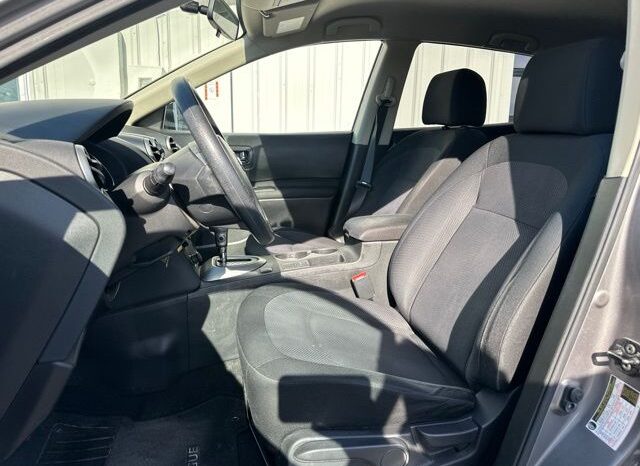 
 Nissan Rogue full									