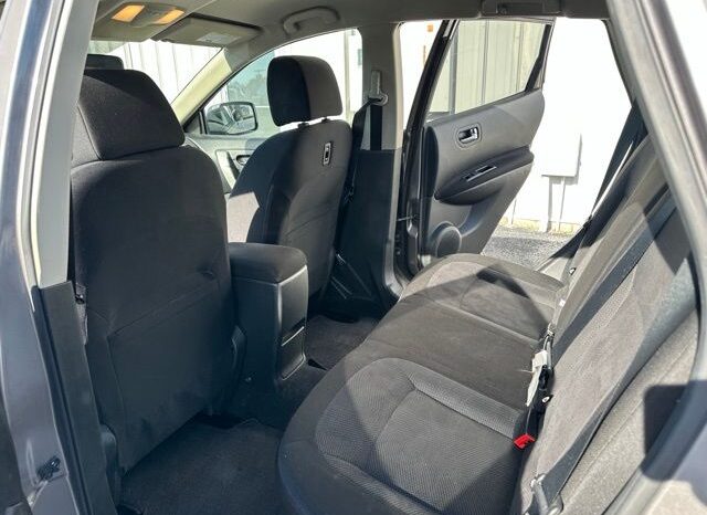 
 Nissan Rogue full									