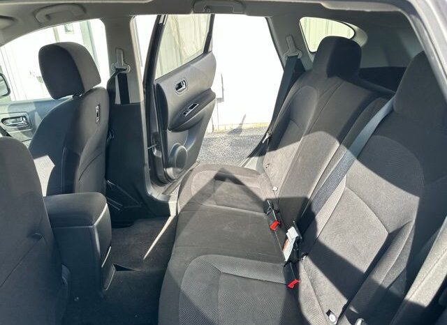 
 Nissan Rogue full									