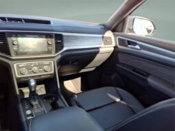 
 Volkswagen Atlas Cross Sport full									