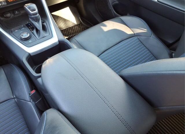 
 Toyota RAV4 Hybrid full									