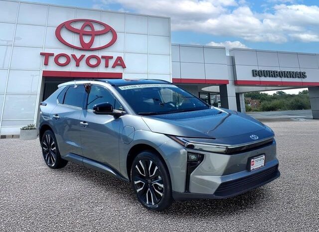 
 Toyota bZ full									