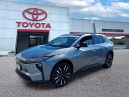 Toyota bZ full