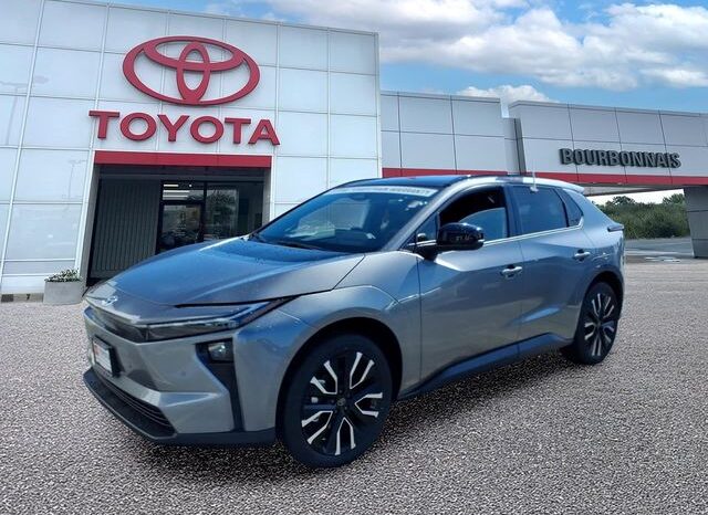 
 Toyota bZ full									