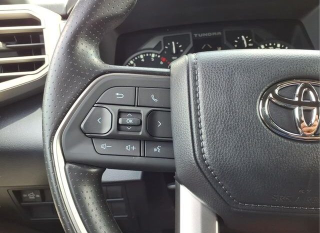 
 Toyota Tundra full									