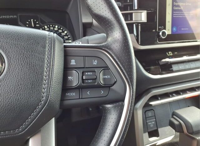 
 Toyota Tundra full									
