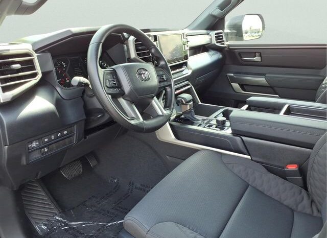 
 Toyota Tundra full									