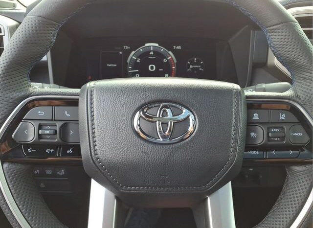
 Toyota Tundra full									