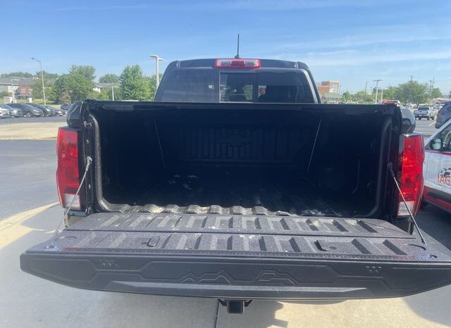 
 Chevrolet Colorado full									