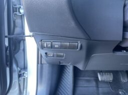 Toyota Corolla Cross full