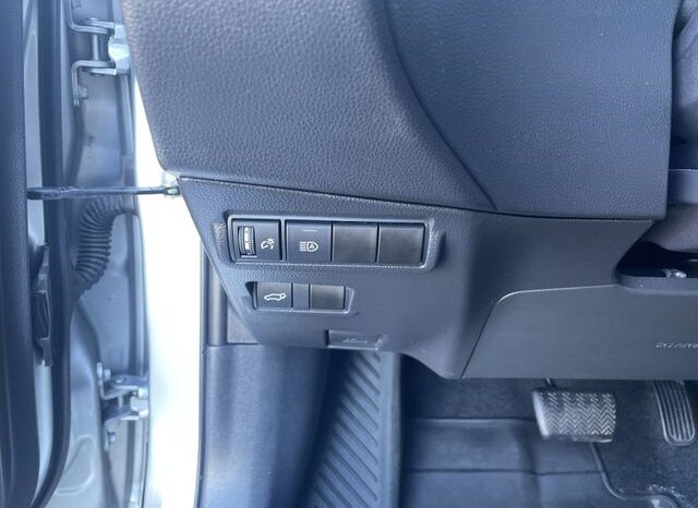 
 Toyota Corolla Cross full									