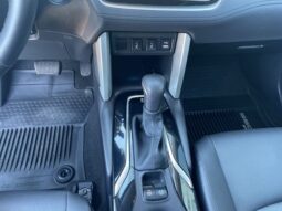 Toyota Corolla Cross full