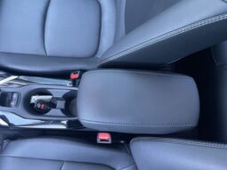 Toyota Corolla Cross full