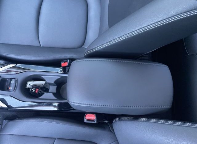 
 Toyota Corolla Cross full									
