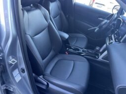 Toyota Corolla Cross full
