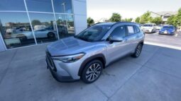 Toyota Corolla Cross full