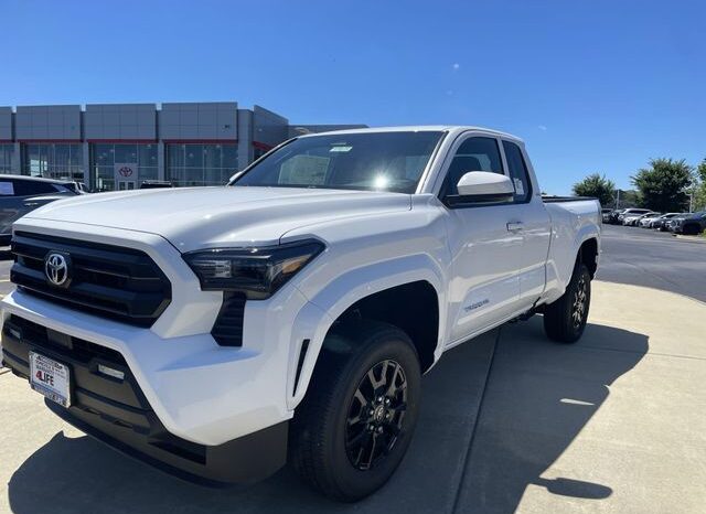 
 Toyota Tacoma full									