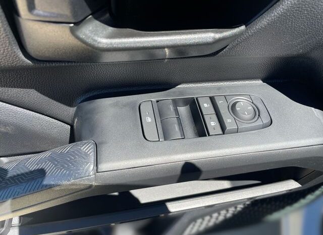 
 Toyota Tacoma full									