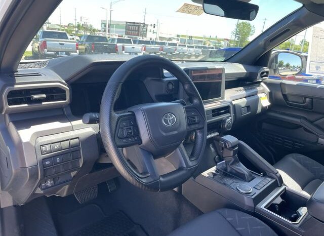 
 Toyota Tacoma full									