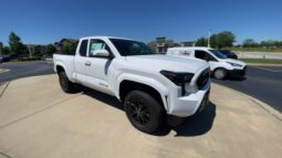 Toyota Tacoma full