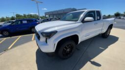 Toyota Tacoma full