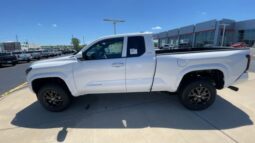 Toyota Tacoma full