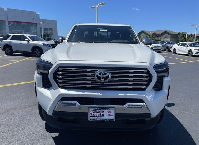
 Toyota Tacoma full									