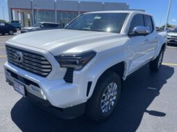 
 Toyota Tacoma full									