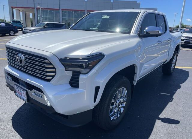 
 Toyota Tacoma full									