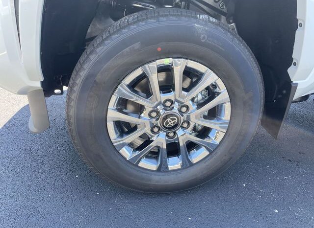 
 Toyota Tacoma full									