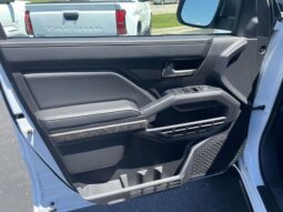 
 Toyota Tacoma full									