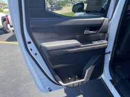 
 Toyota Tacoma full									