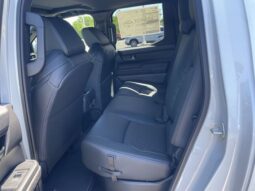 
 Toyota Tacoma full									