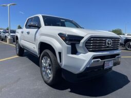 
 Toyota Tacoma full									