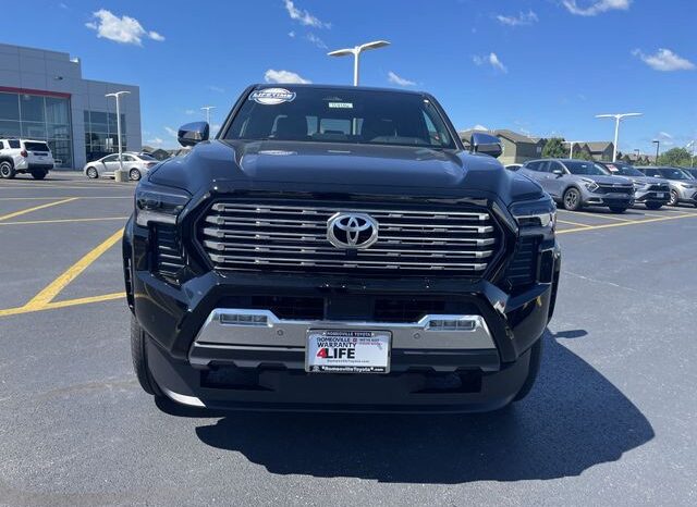 
 Toyota Tacoma full									