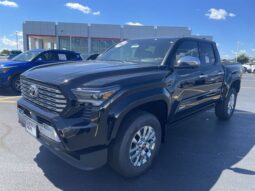 
 Toyota Tacoma full									