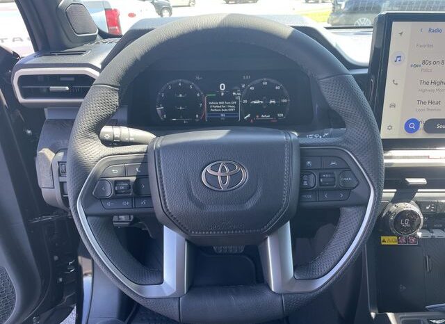 
 Toyota Tacoma full									