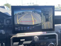 
 Toyota Tacoma full									