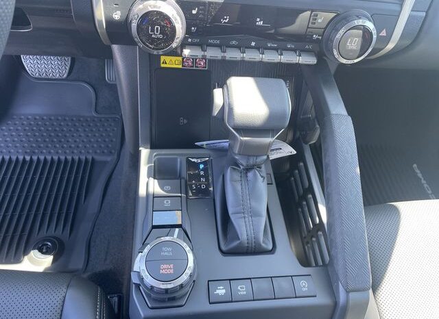 
 Toyota Tacoma full									